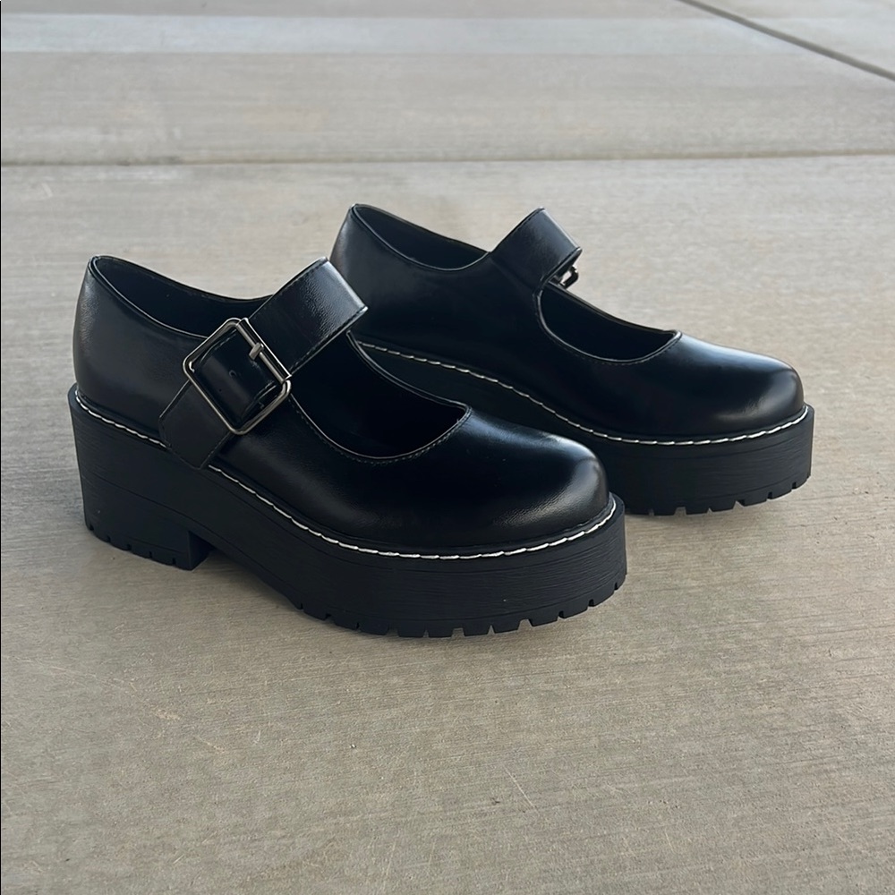 Black Mary Jane Platform Shoes